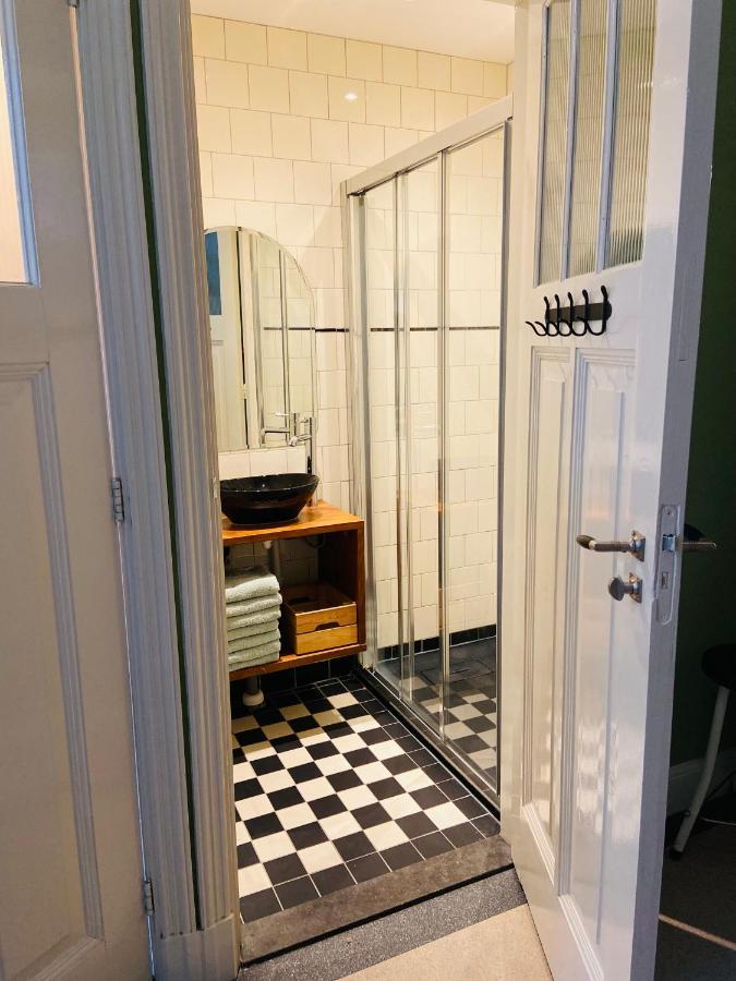De Oude Pastorie Hotel Bunschoten Bagian luar foto